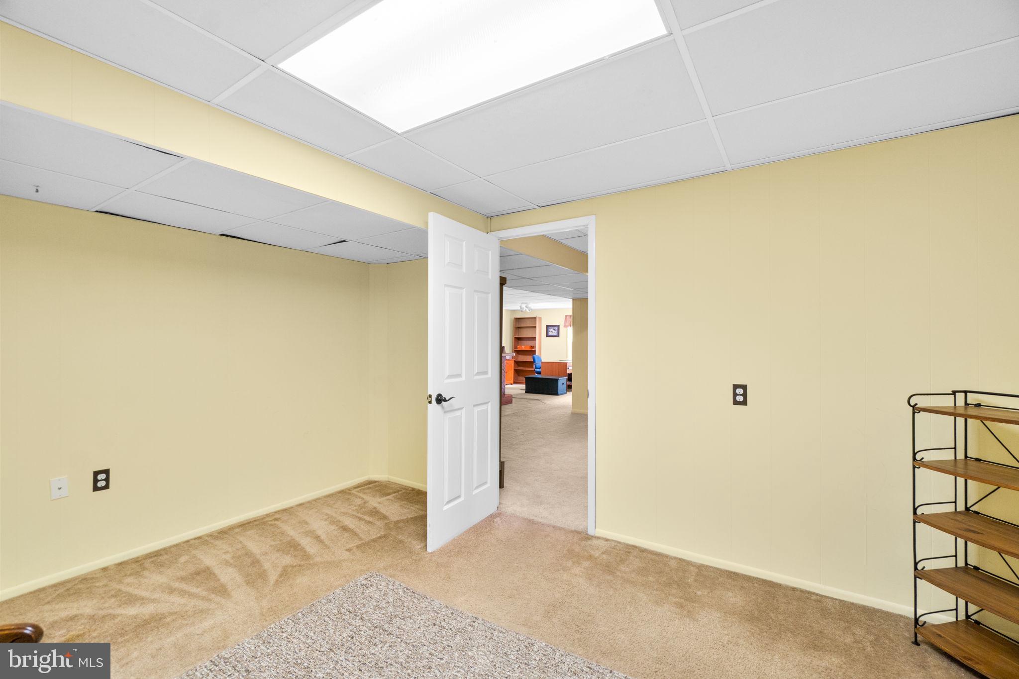 STRAWBRIDGE ESTATES - Residential