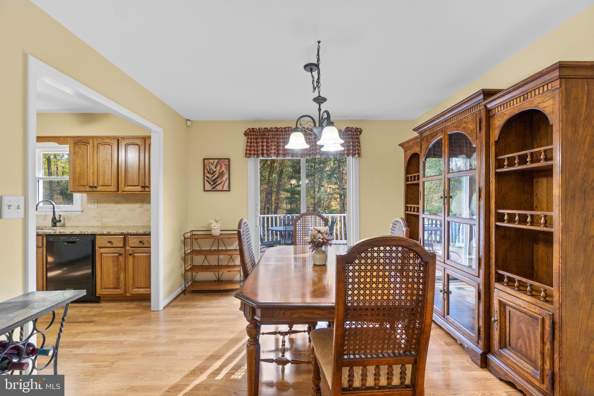 STRAWBRIDGE ESTATES - Residential