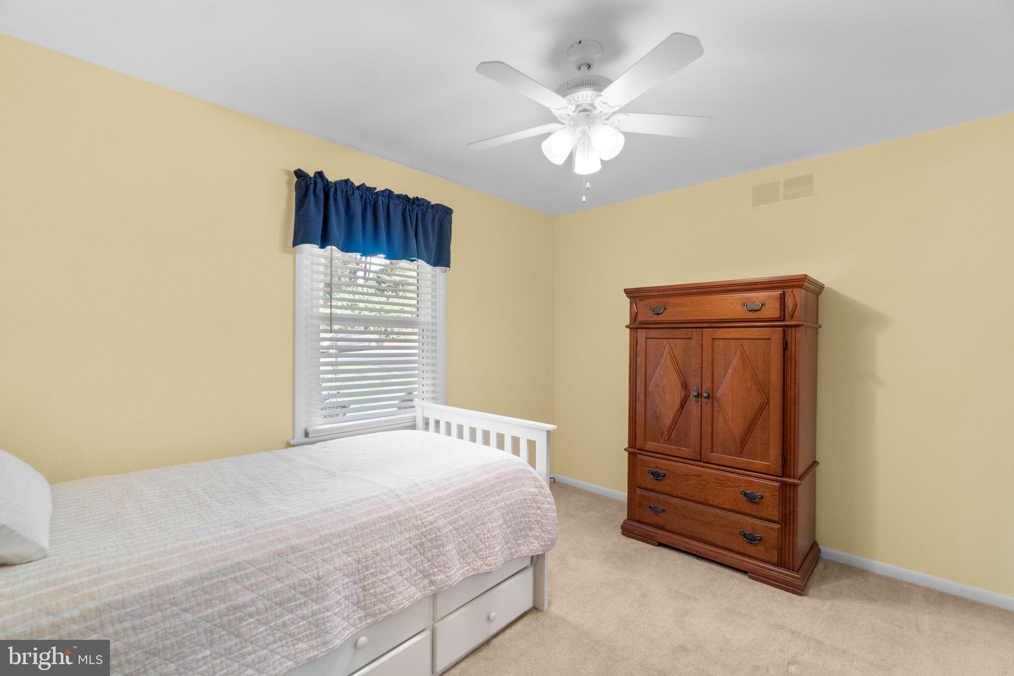 STRAWBRIDGE ESTATES - Residential