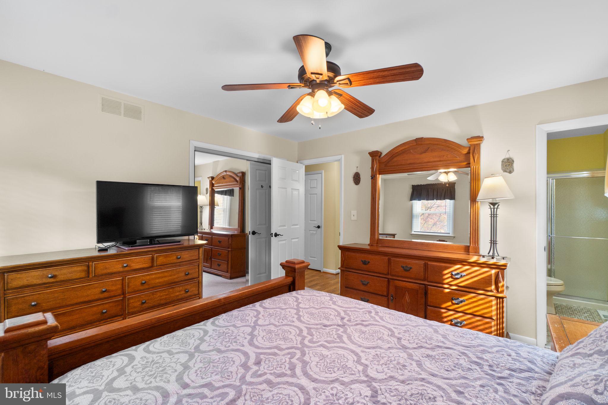 STRAWBRIDGE ESTATES - Residential