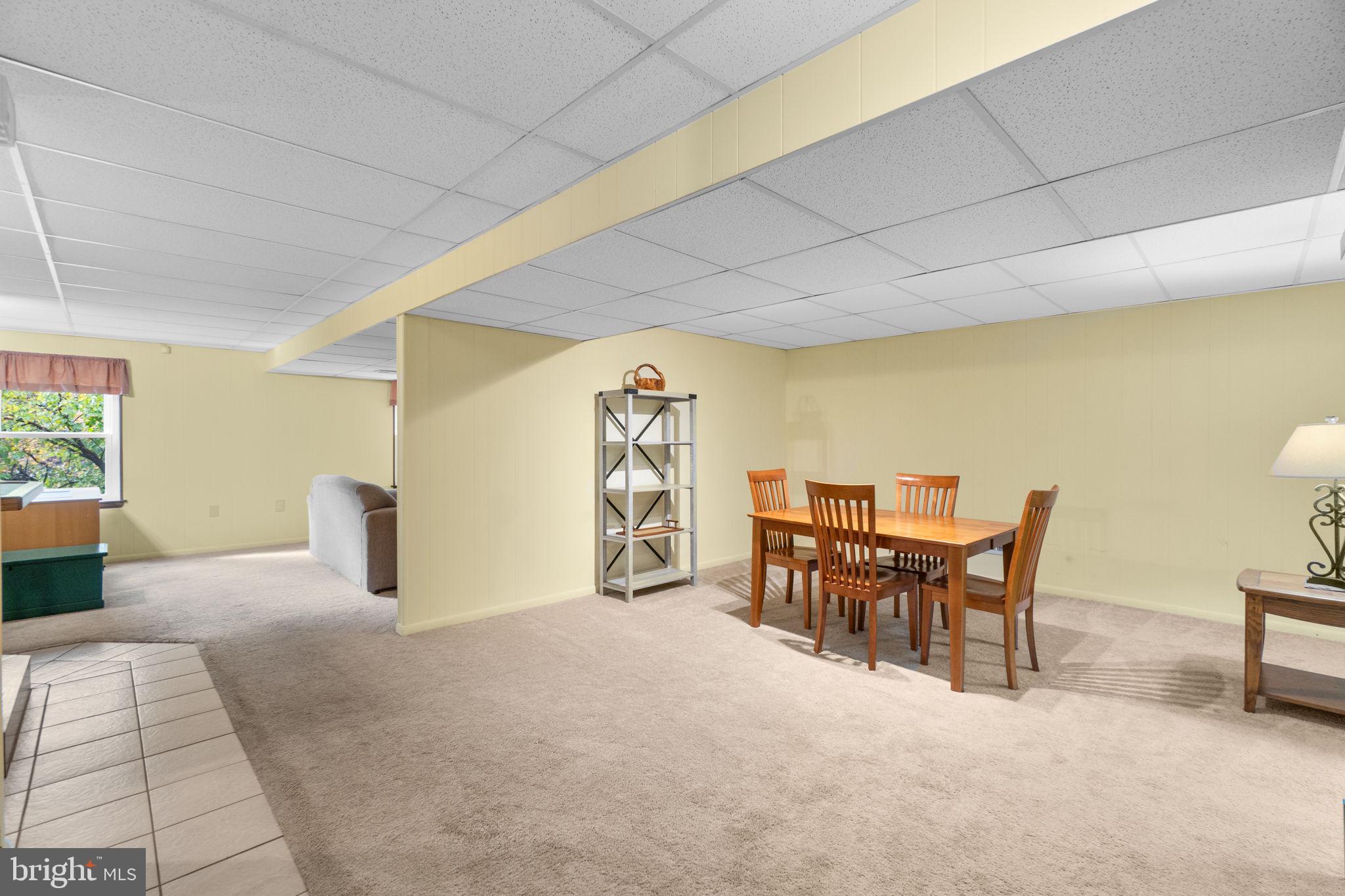 STRAWBRIDGE ESTATES - Residential