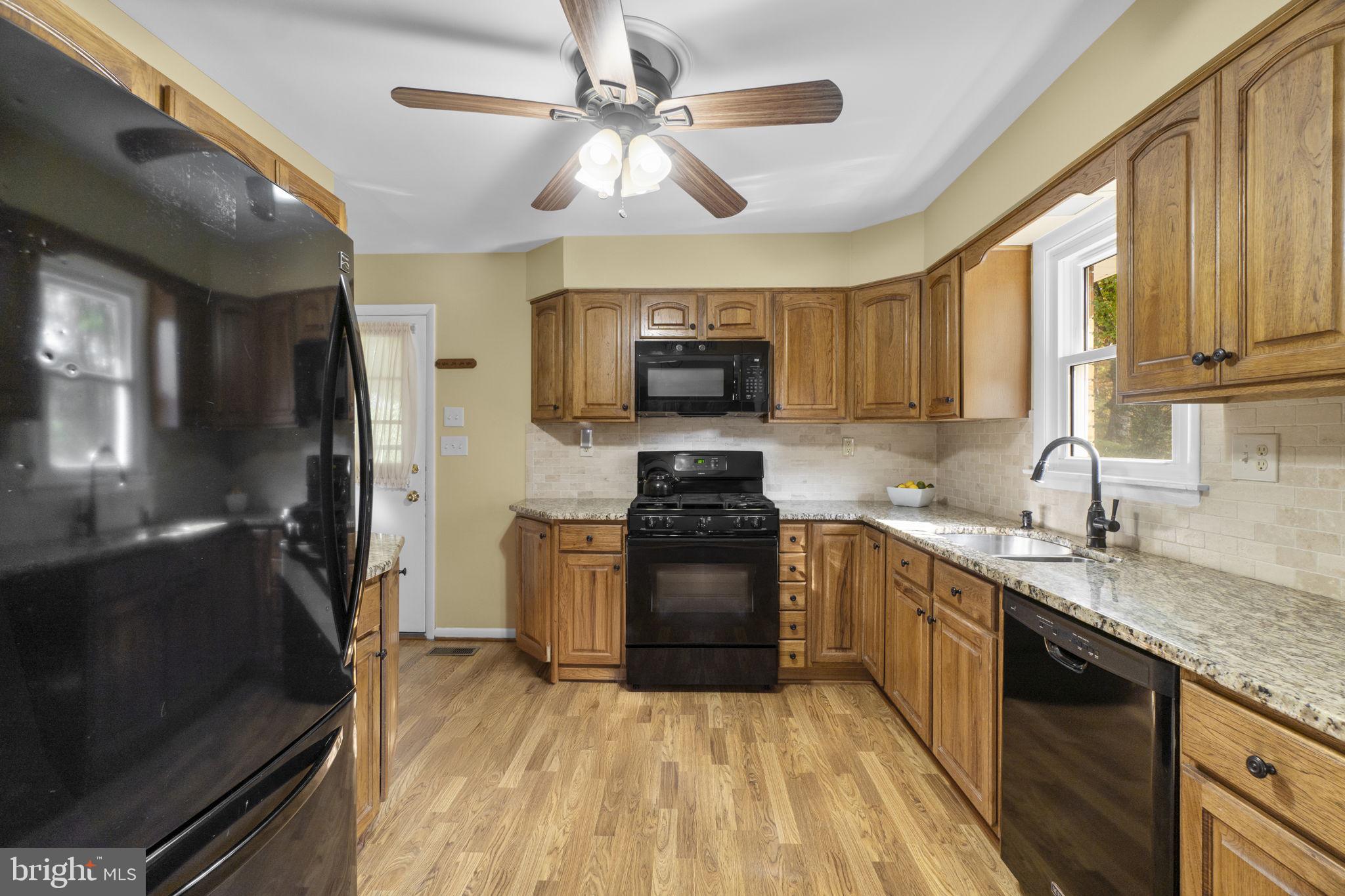 STRAWBRIDGE ESTATES - Residential