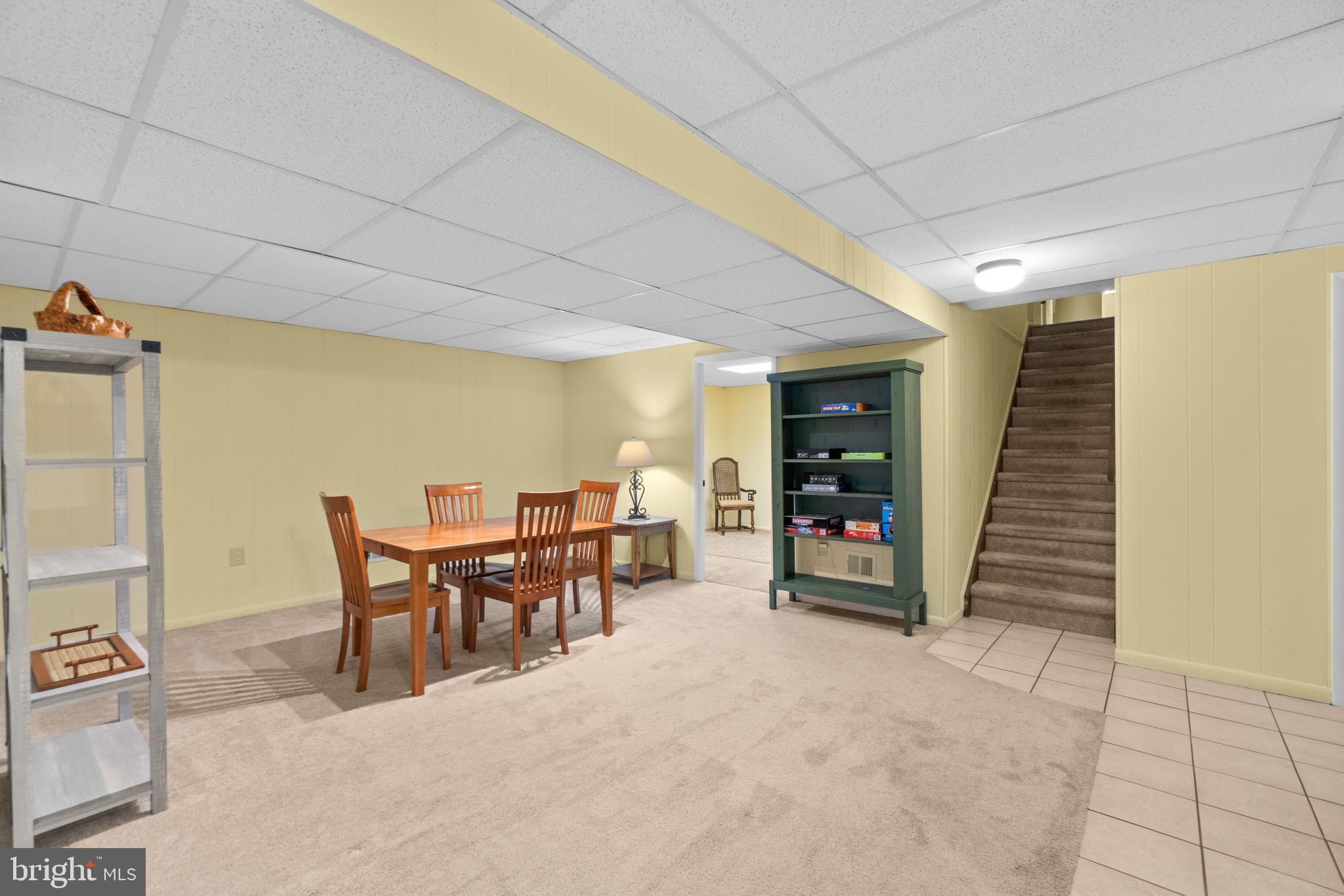 STRAWBRIDGE ESTATES - Residential