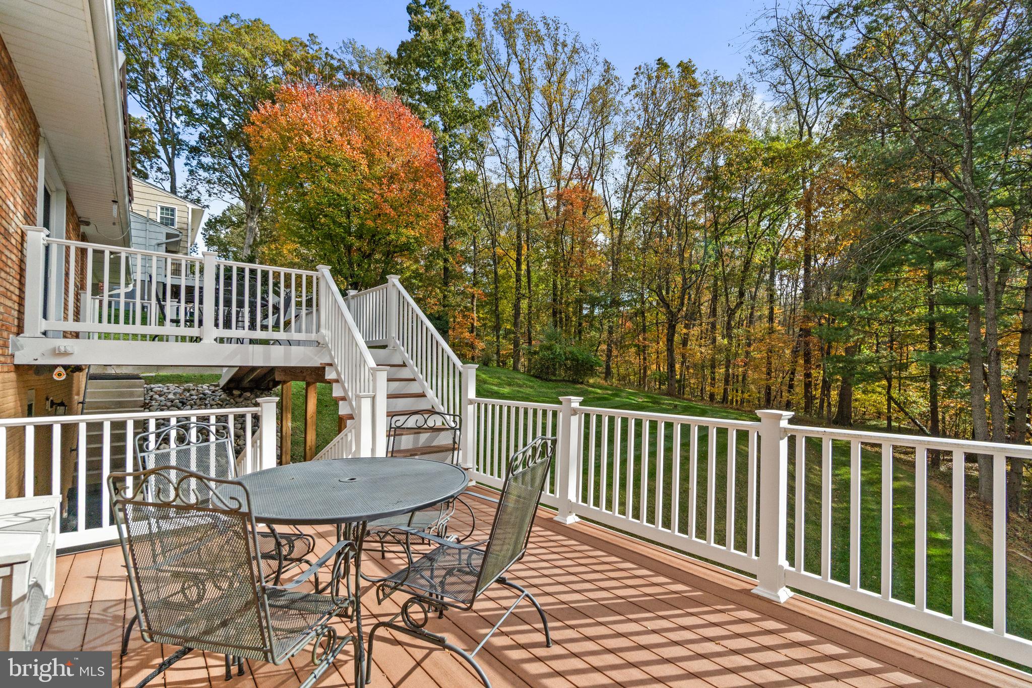 STRAWBRIDGE ESTATES - Residential