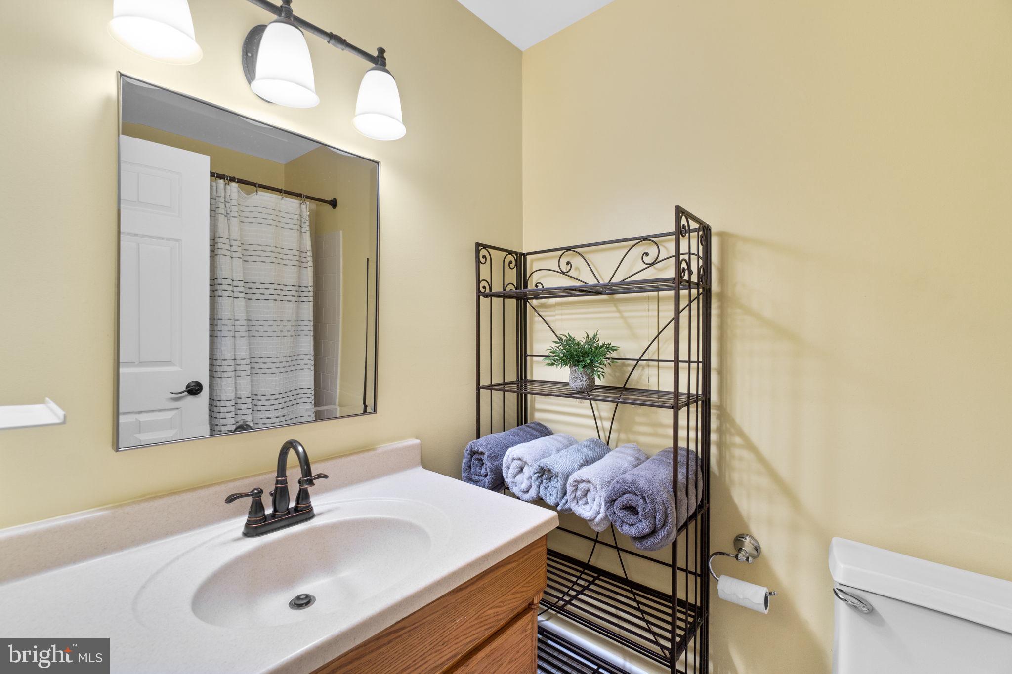 STRAWBRIDGE ESTATES - Residential