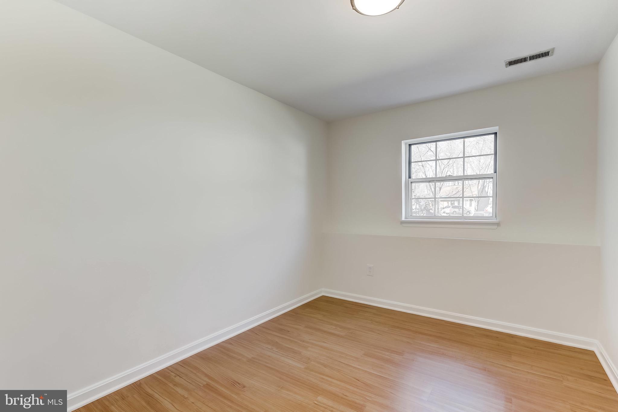 SEVERNA PARK - Residential