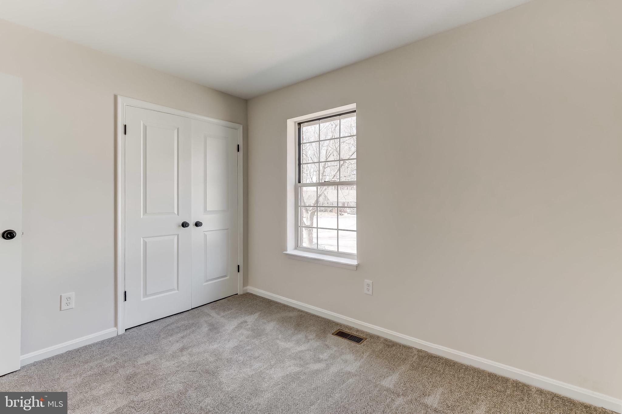 SEVERNA PARK - Residential