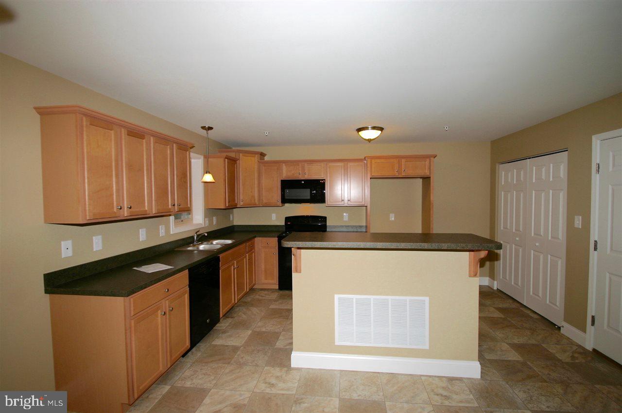 WOODRIDGE - Residential