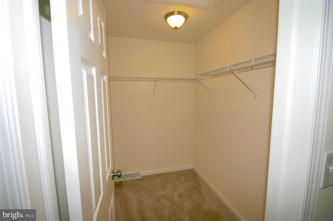 WOODRIDGE - Residential