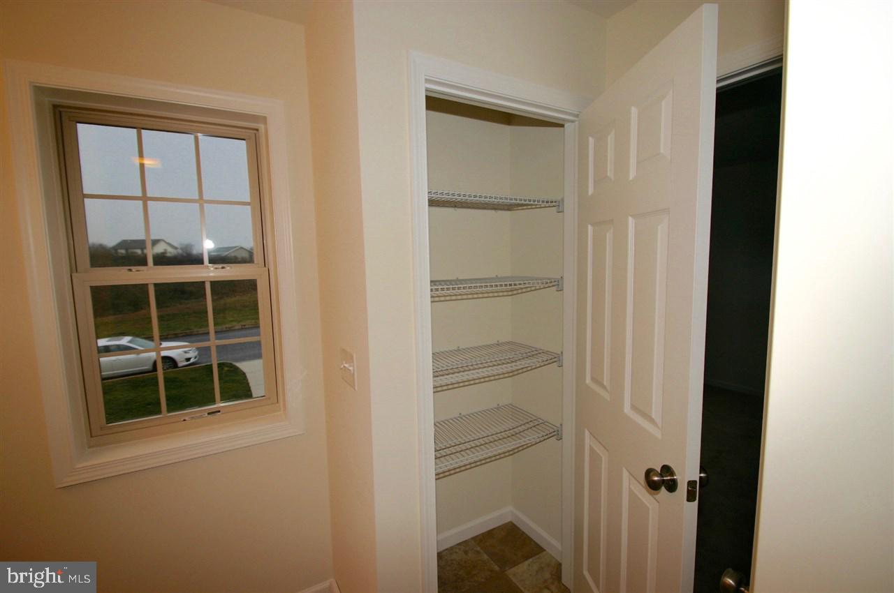 WOODRIDGE - Residential