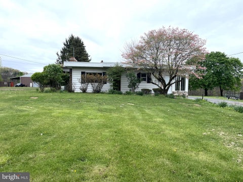 Homes For Sale - 71 W Second Mountain Road<br/> Schuylkill County, POTTSVILLE, PA 17901