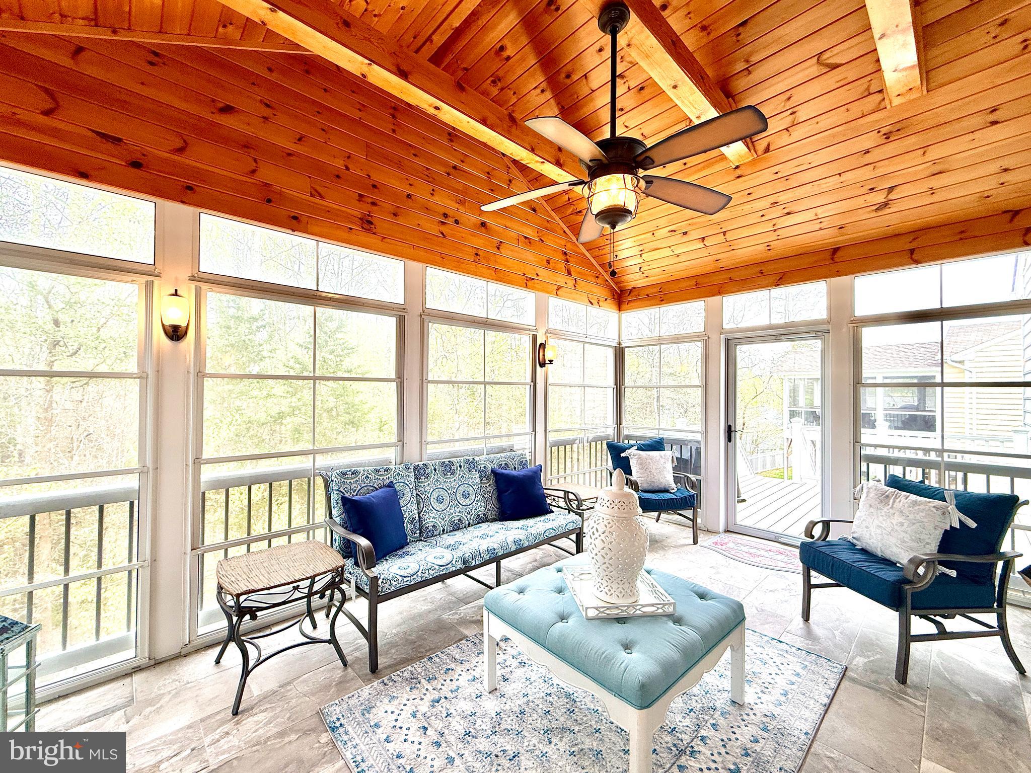 LEELAND STATION - Residential