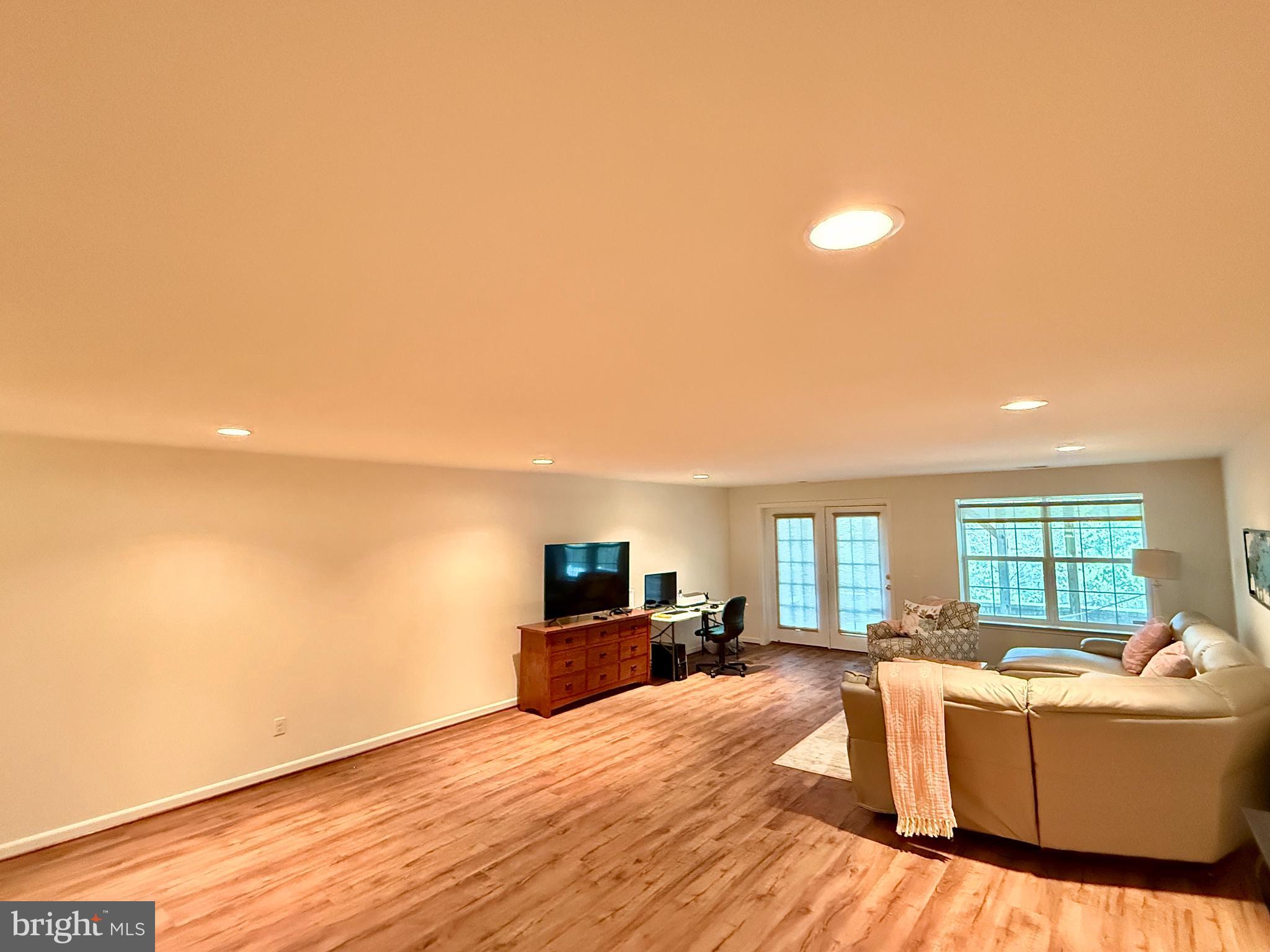 LEELAND STATION - Residential