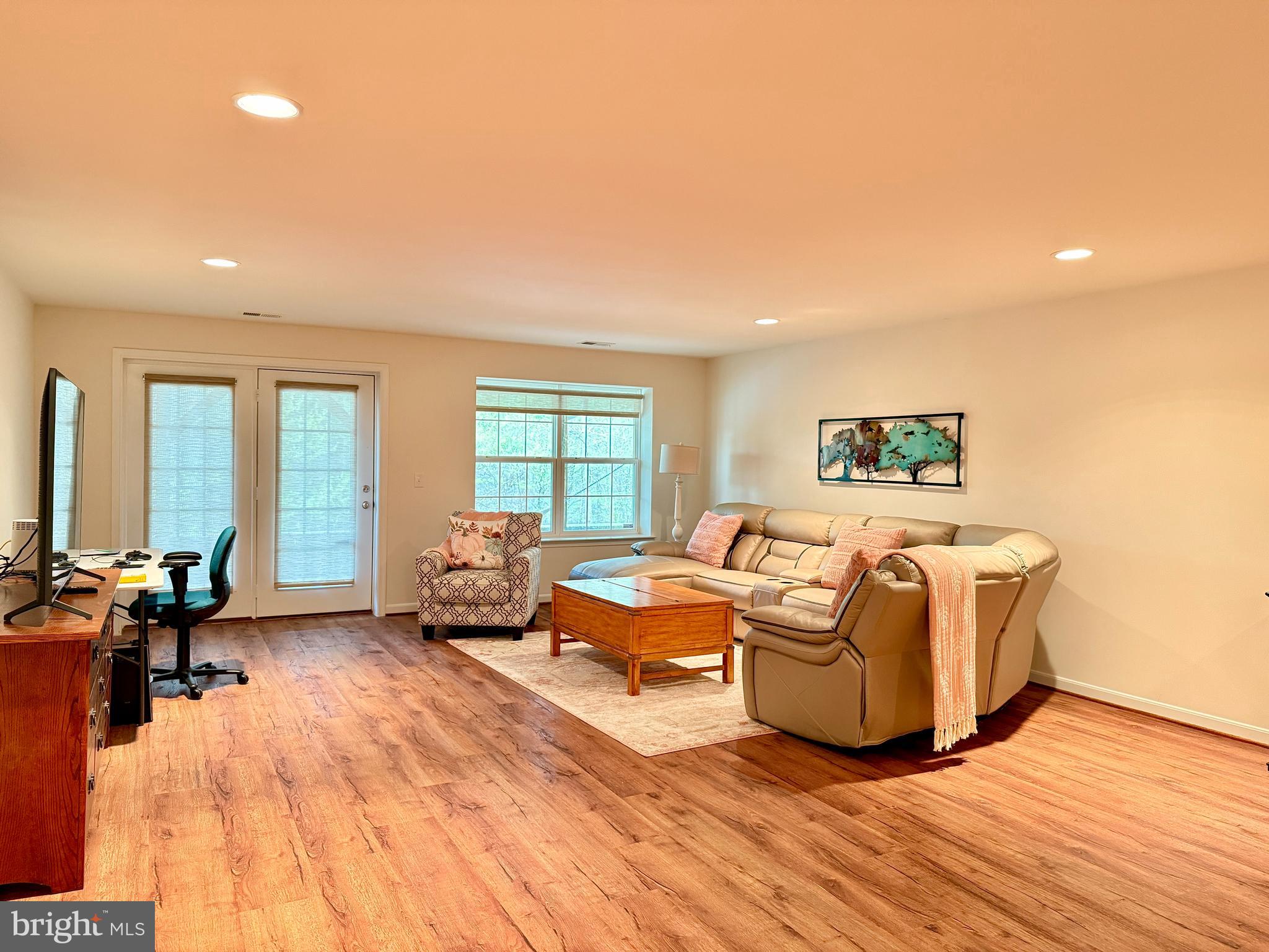 LEELAND STATION - Residential