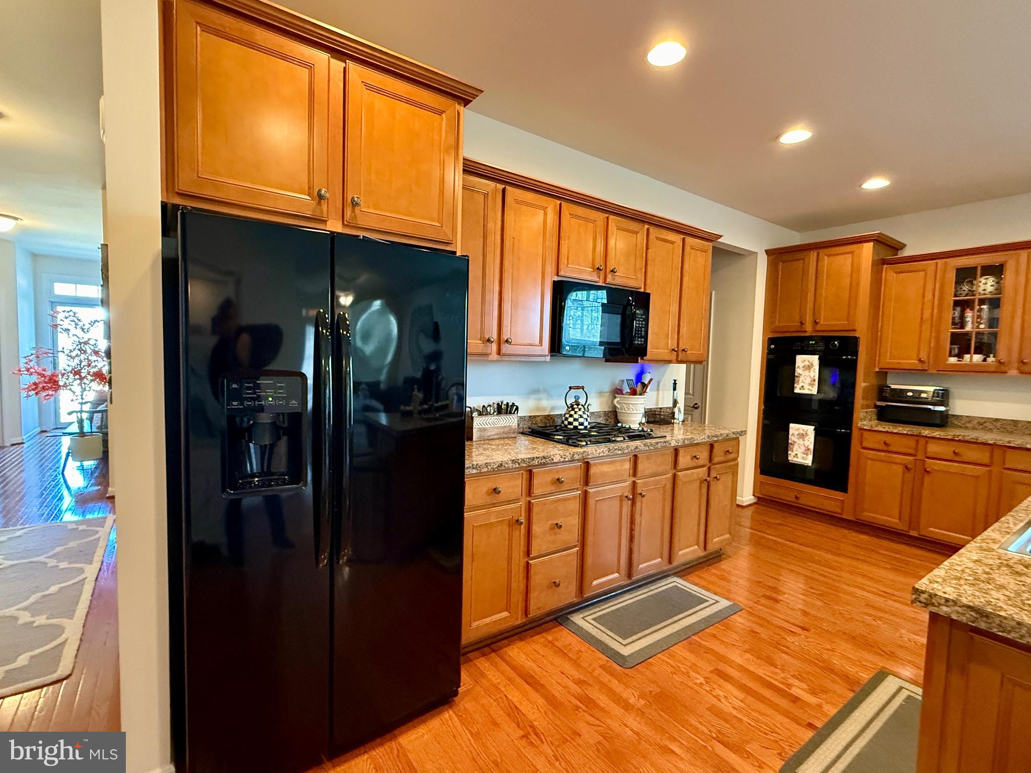 LEELAND STATION - Residential