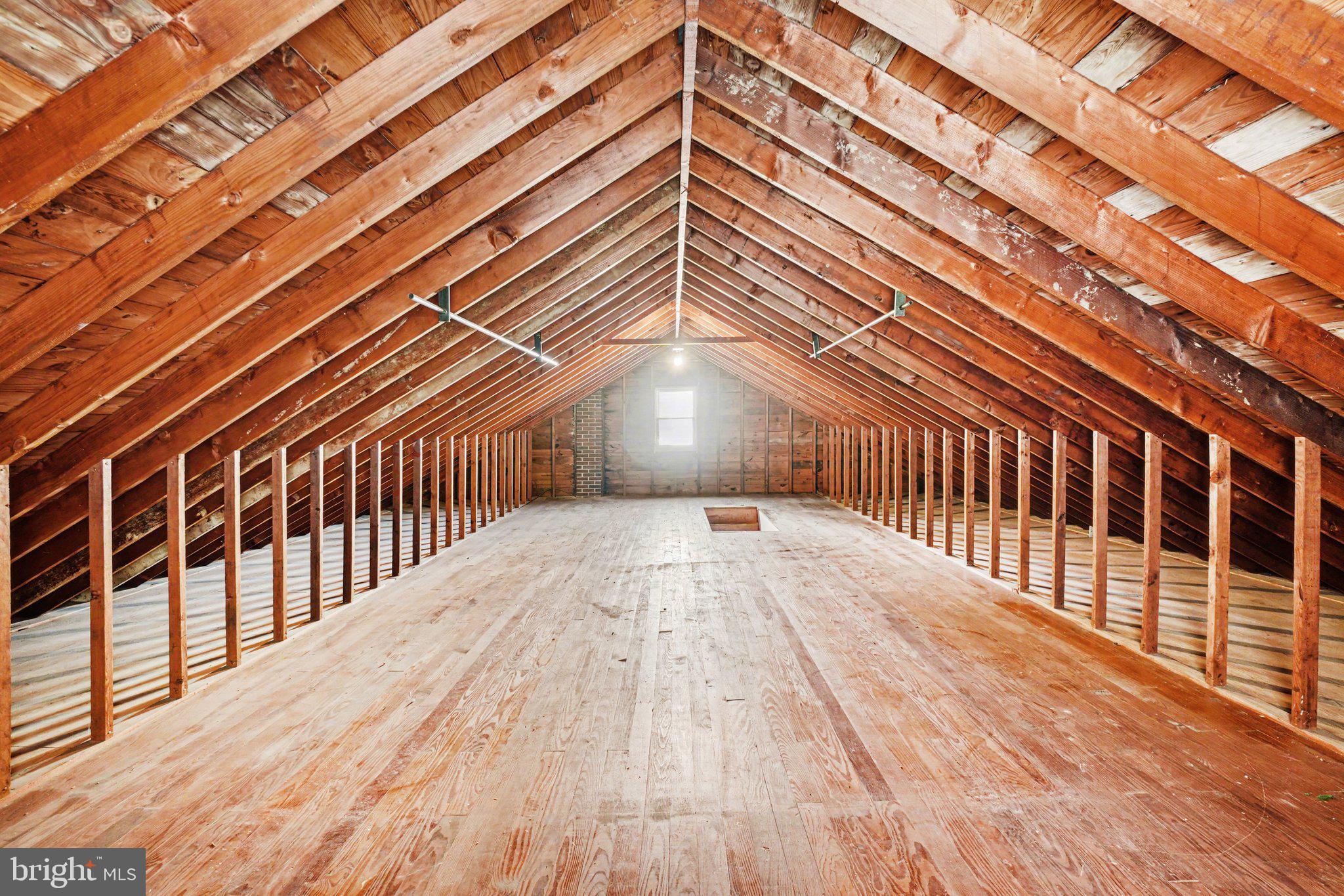 SOUTH LEBANON AREA - Residential