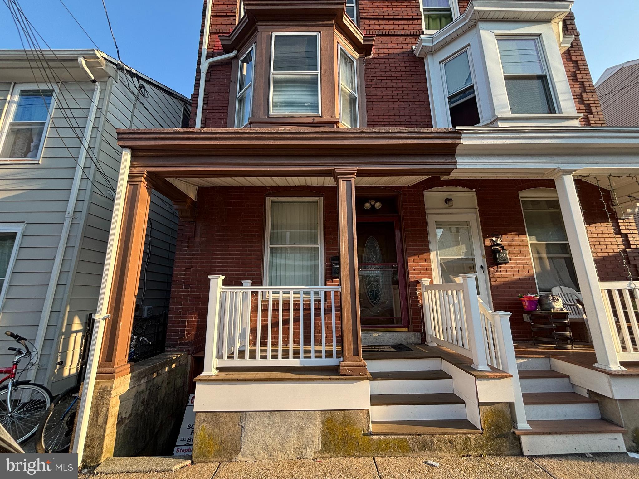 542 WEIDMAN STREET