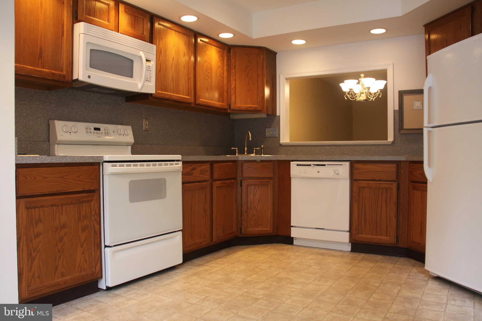 SPRINGHILL FARM - Residential Lease