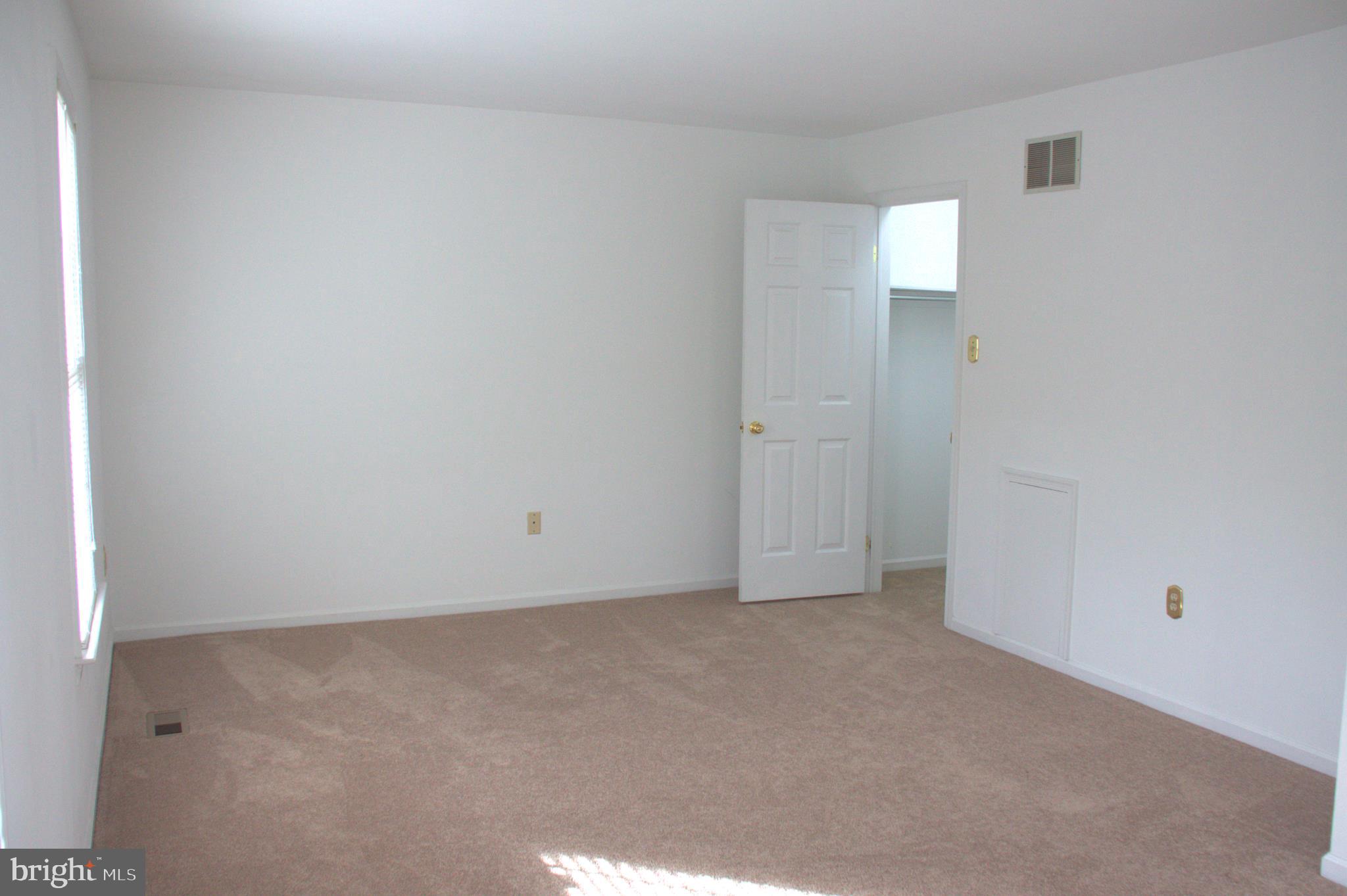 SPRINGHILL FARM - Residential Lease