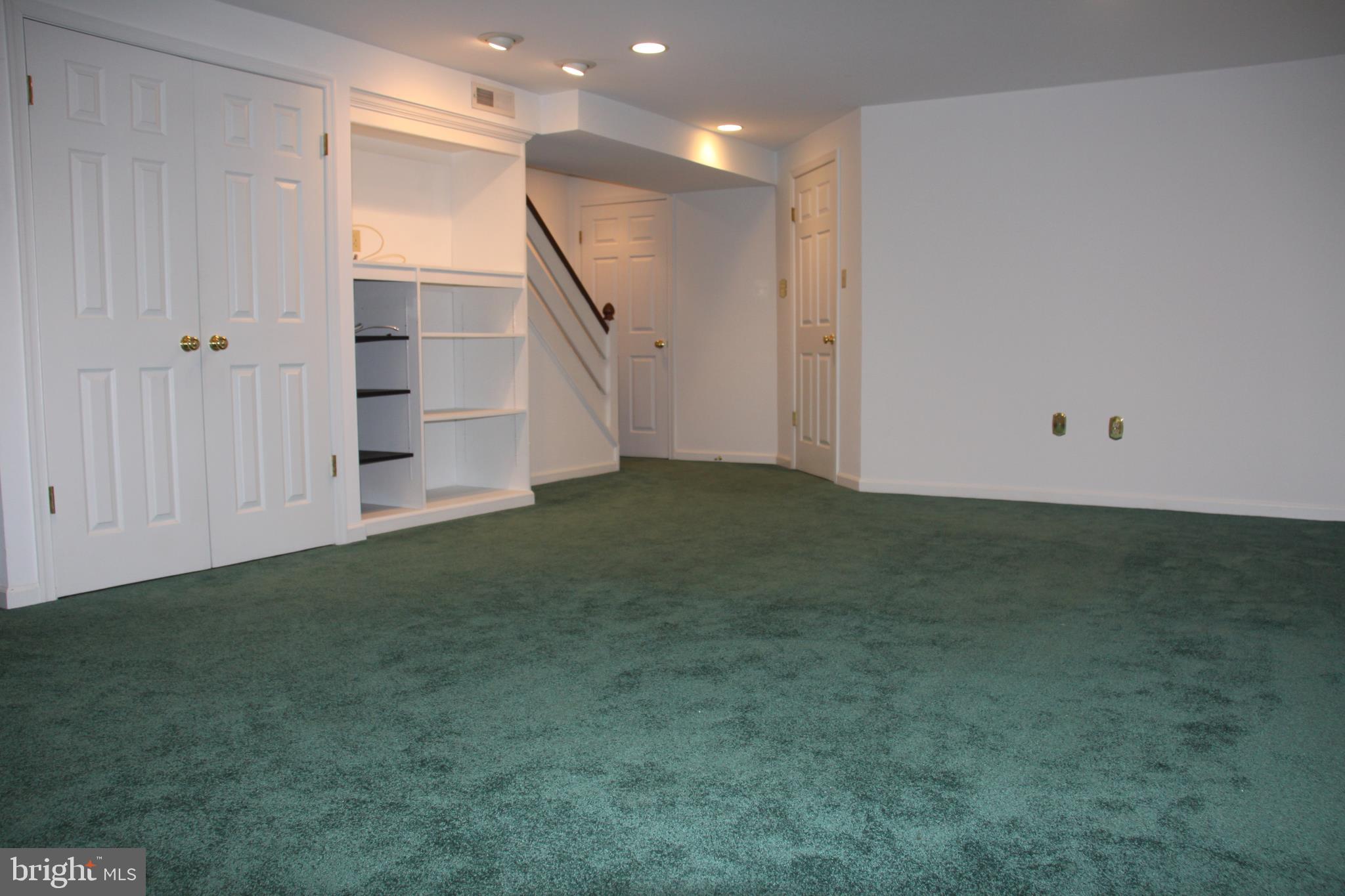 SPRINGHILL FARM - Residential Lease