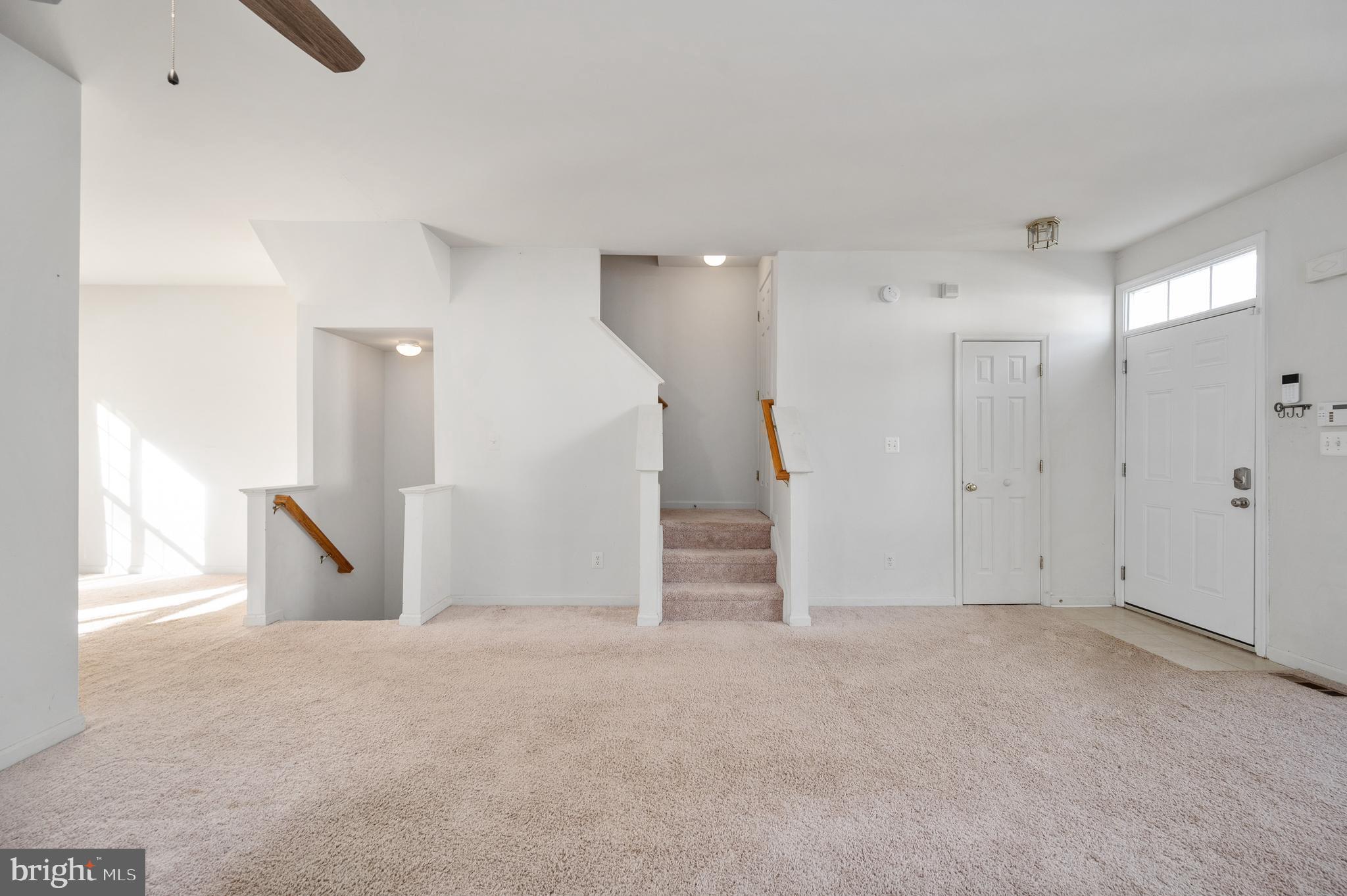 LAFAYETTE VILLAGE - Residential