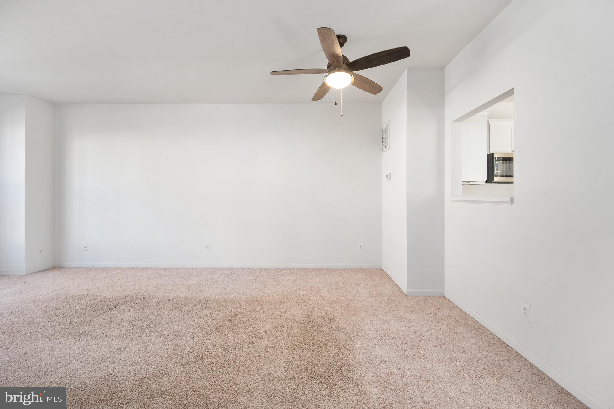 LAFAYETTE VILLAGE - Residential