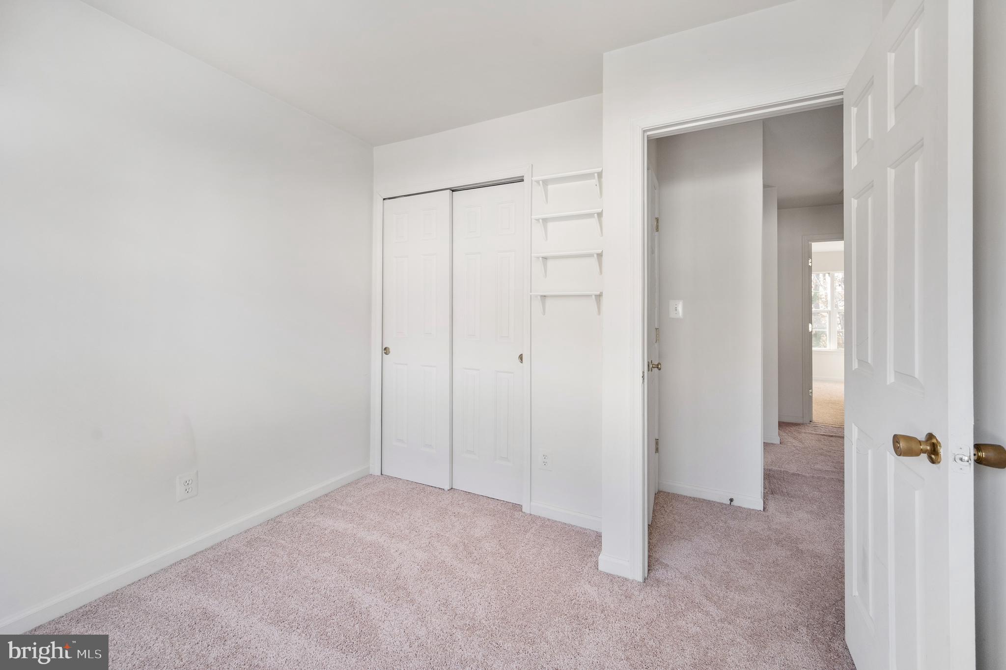 LAFAYETTE VILLAGE - Residential