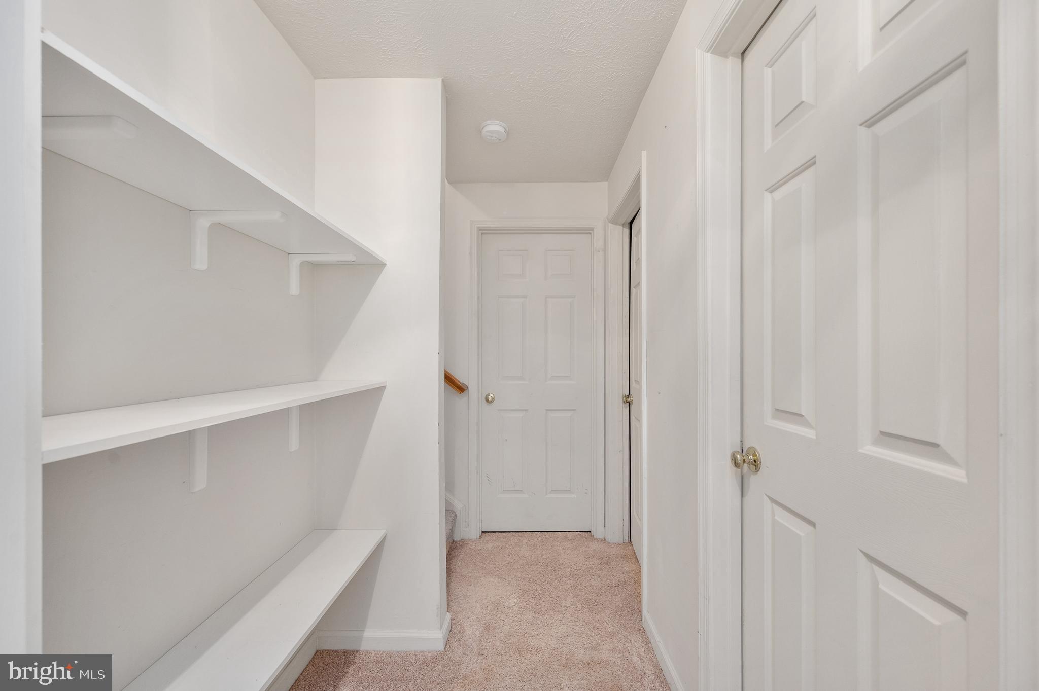 LAFAYETTE VILLAGE - Residential