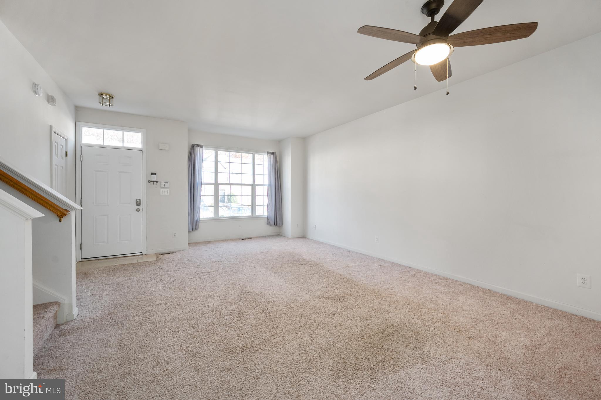 LAFAYETTE VILLAGE - Residential