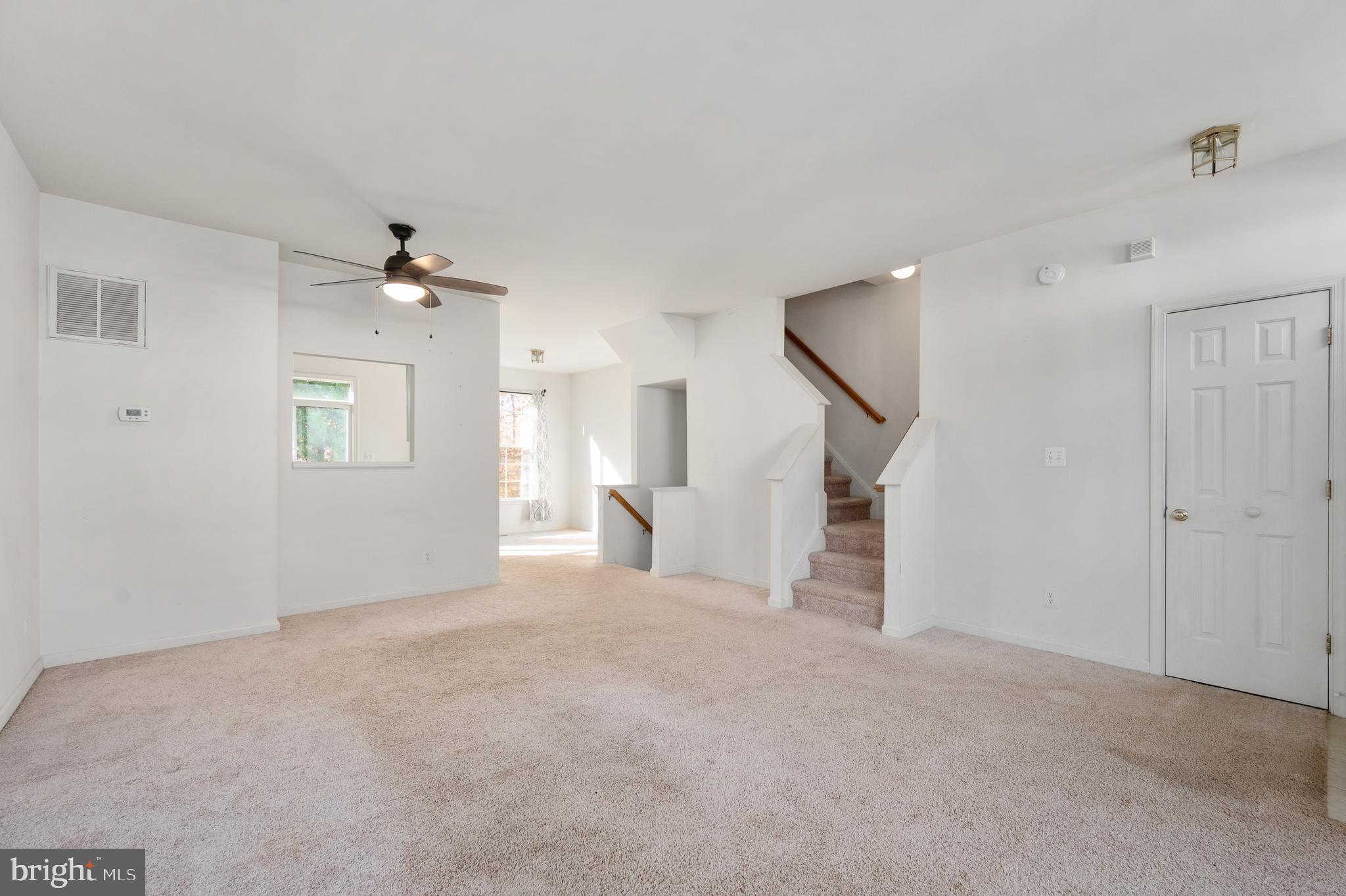 LAFAYETTE VILLAGE - Residential