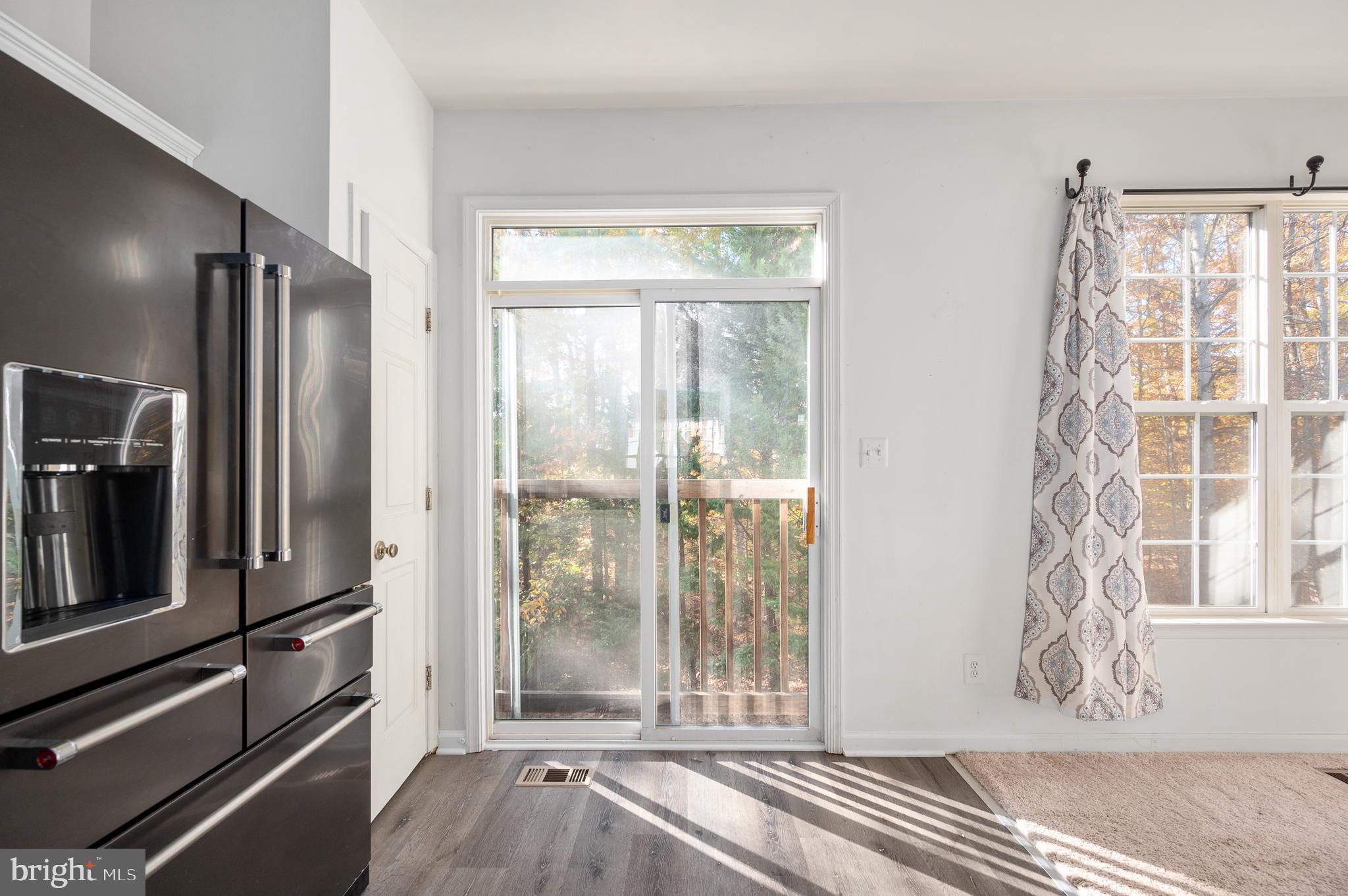 LAFAYETTE VILLAGE - Residential