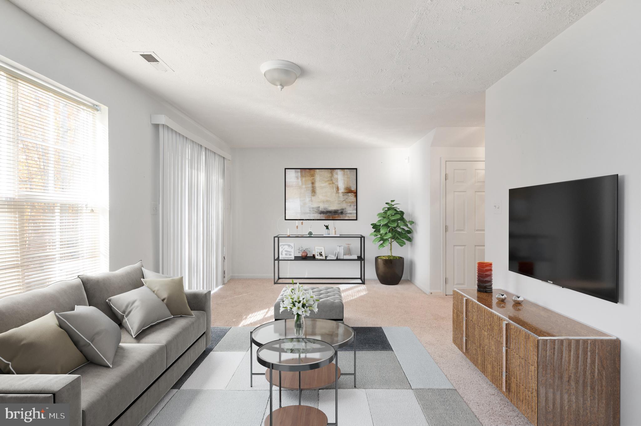 LAFAYETTE VILLAGE - Residential