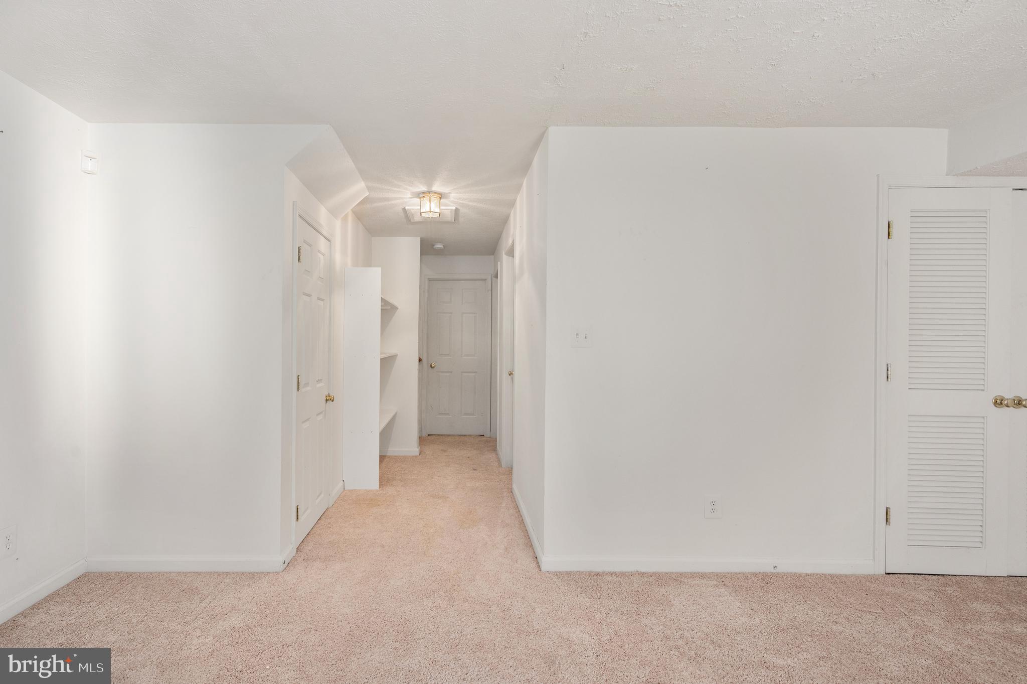 LAFAYETTE VILLAGE - Residential