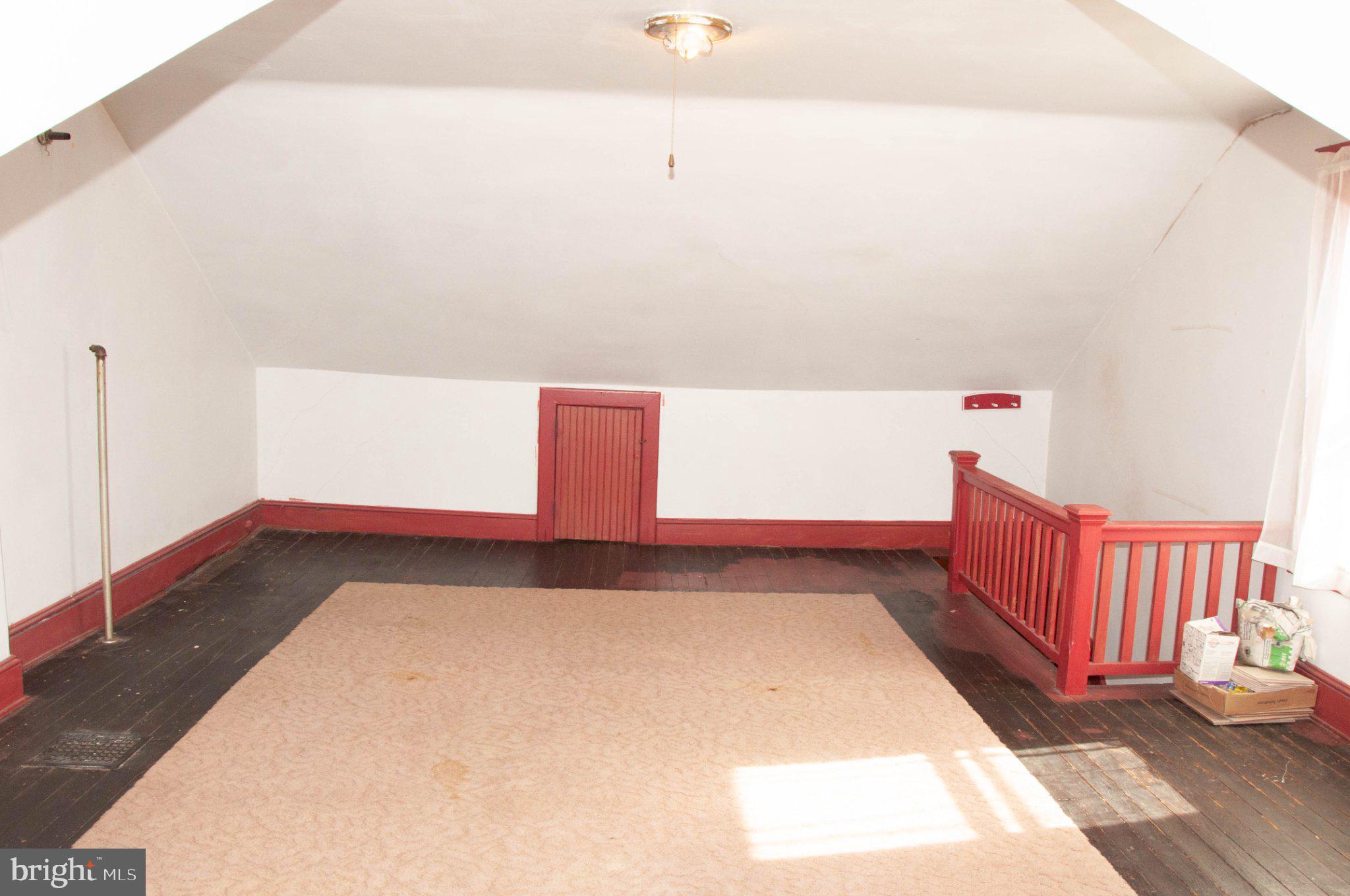 POTTSVILLE - Residential