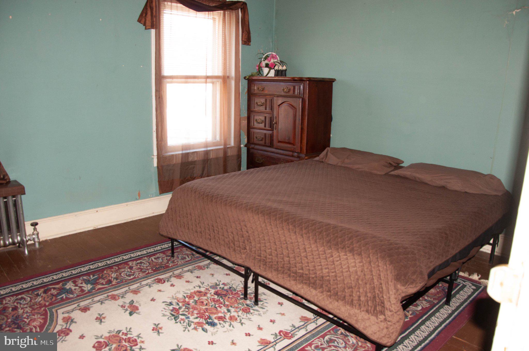 POTTSVILLE - Residential