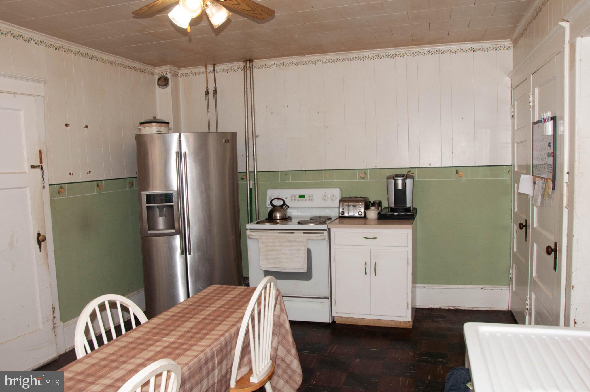 POTTSVILLE - Residential