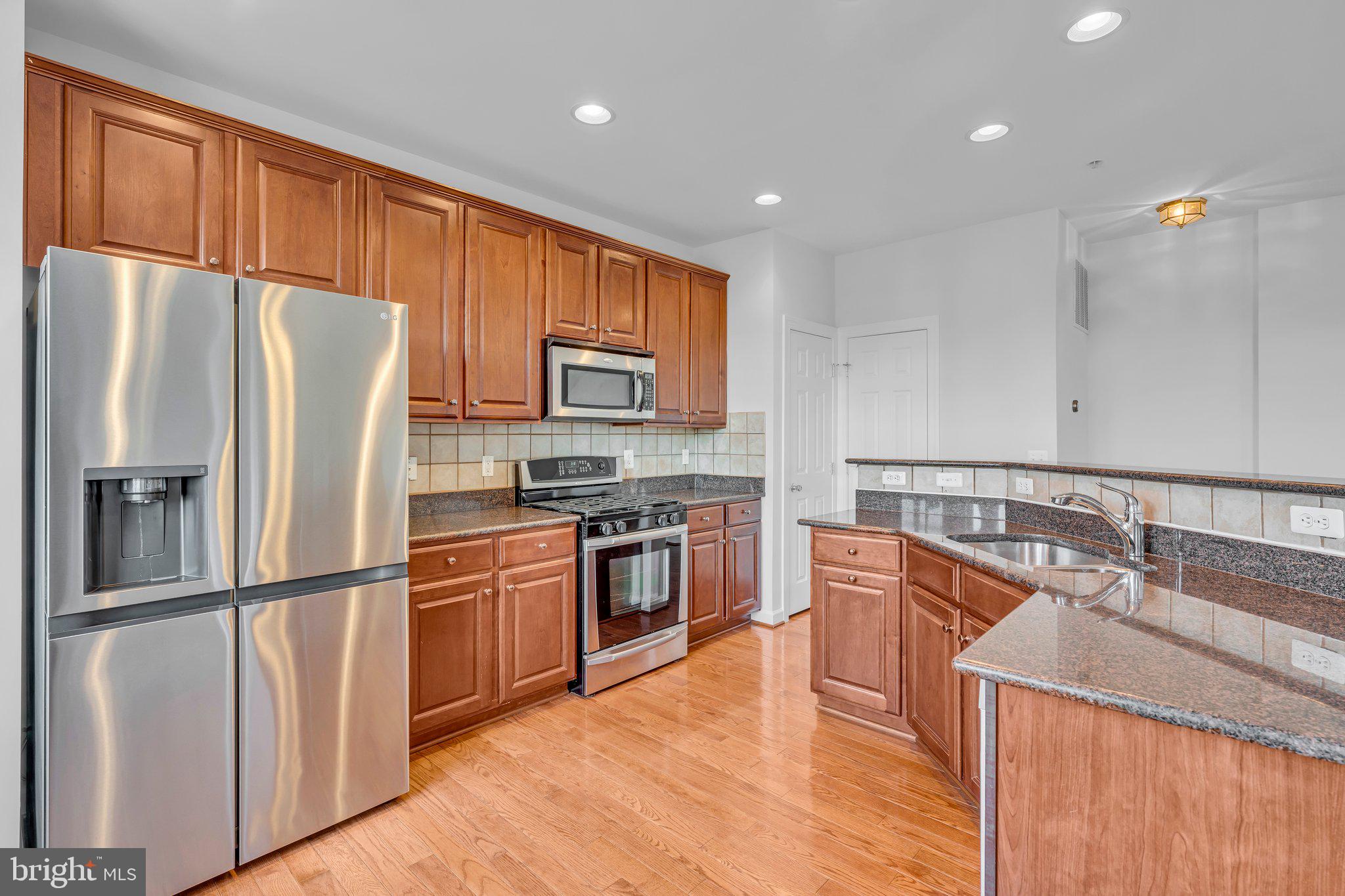 COPPERMINE CROSSING - Residential