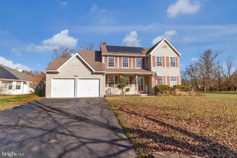 101 Windmere Court, Bordentown, NJ MLS: NJBL2102810