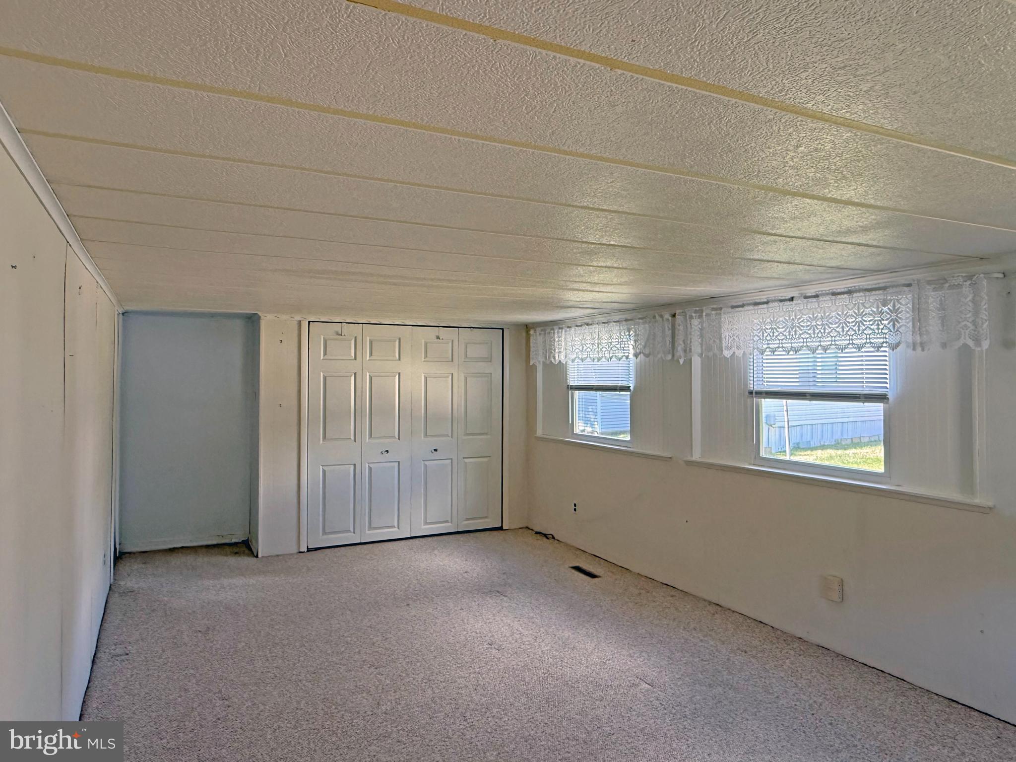 CAMELOT MHP - Residential