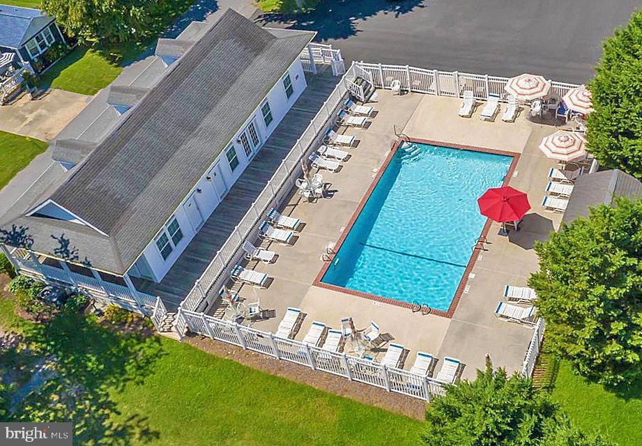 CAMELOT MHP - Residential