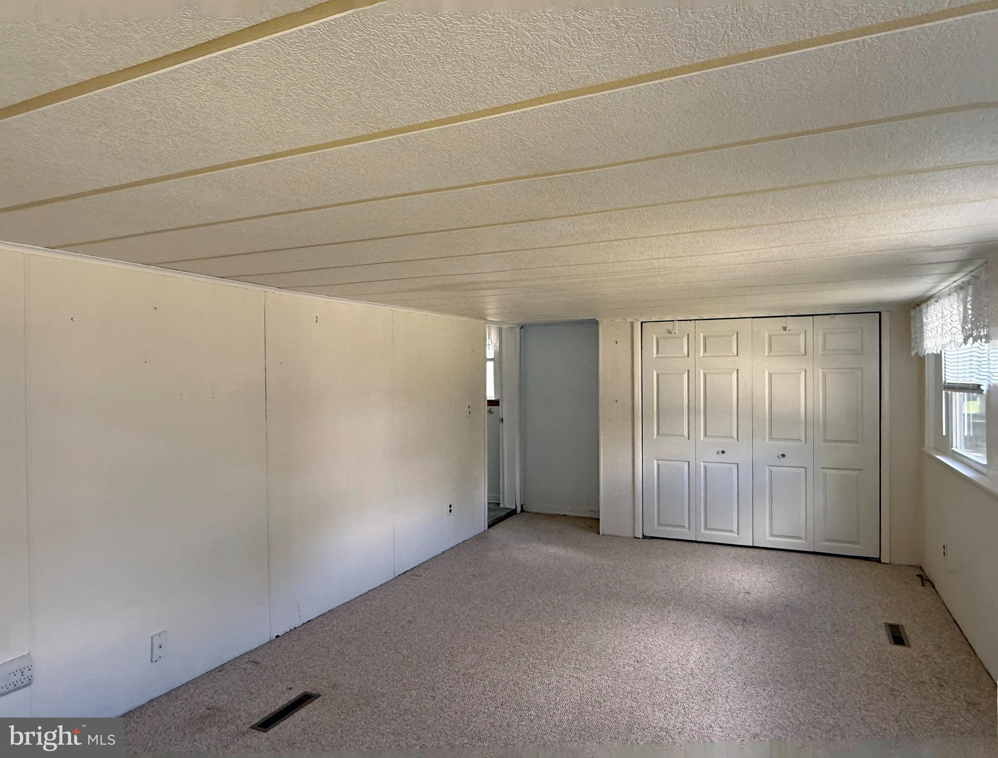 CAMELOT MHP - Residential