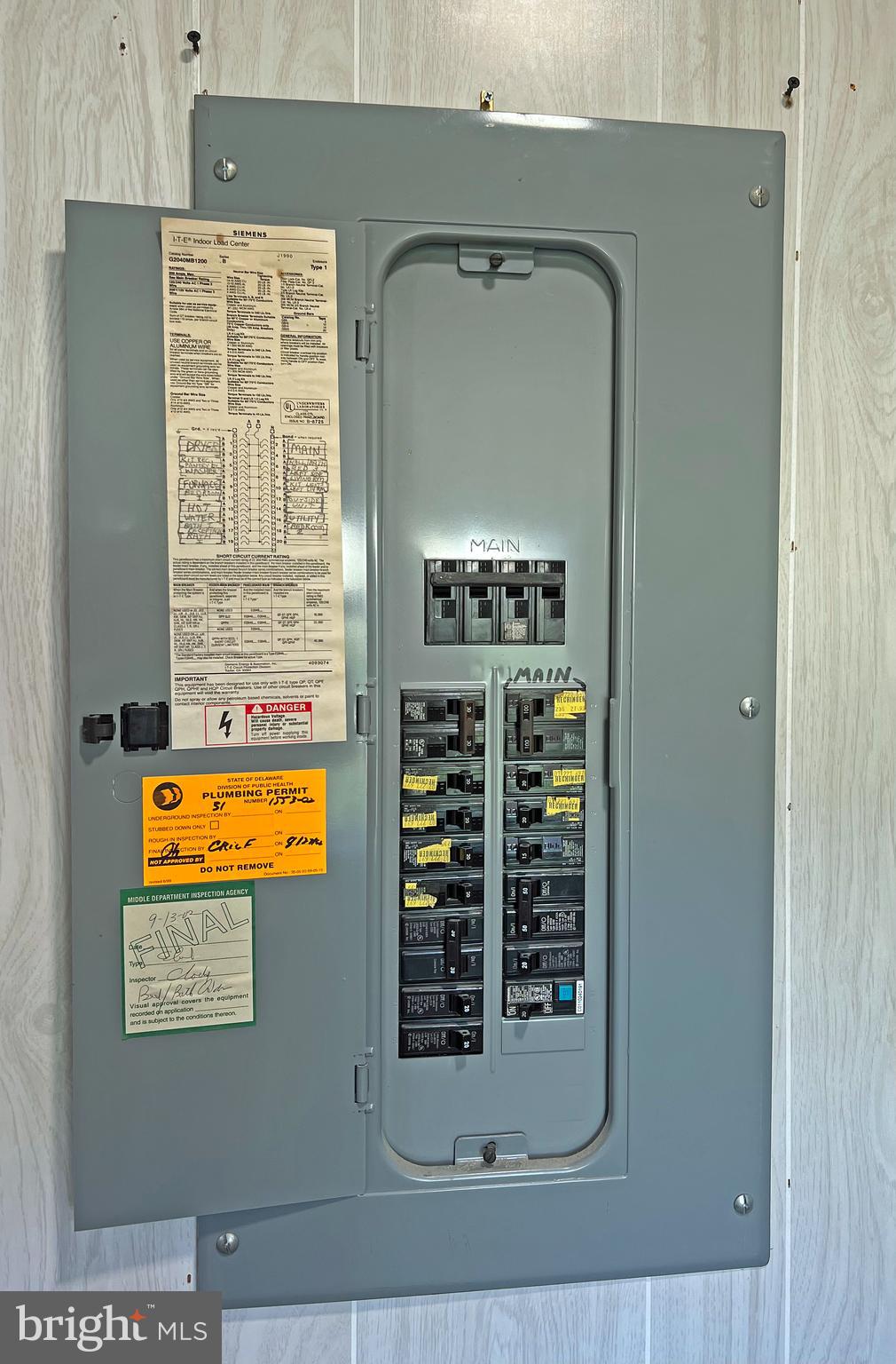 CAMELOT MHP - Residential