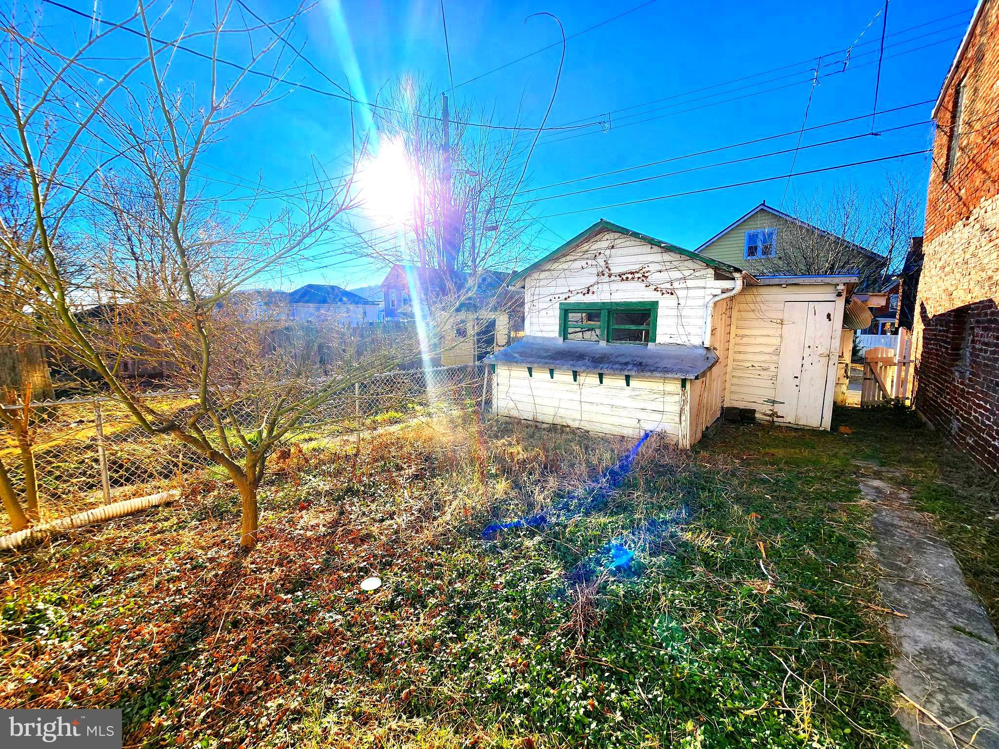 SOUTH END - Residential