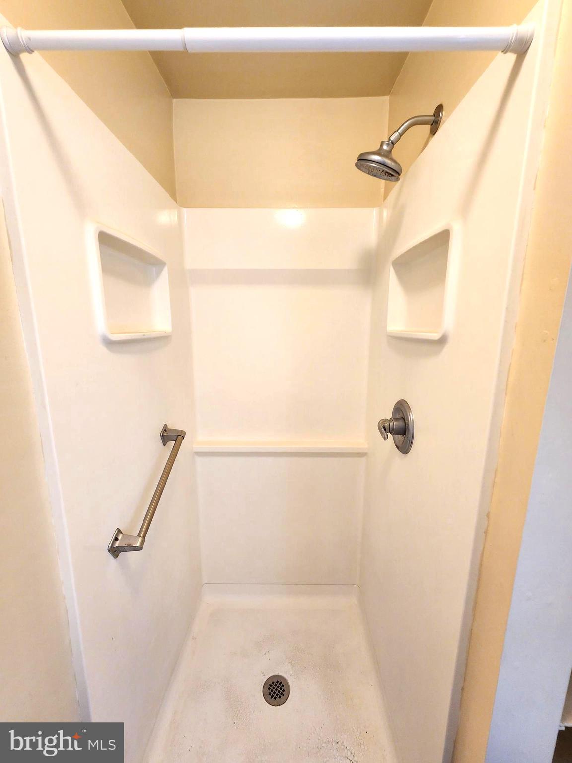 SOUTH END - Residential