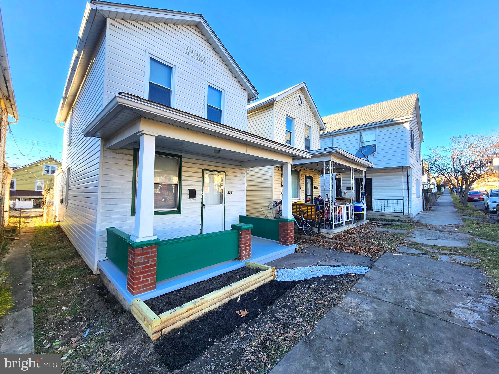 SOUTH END - Residential