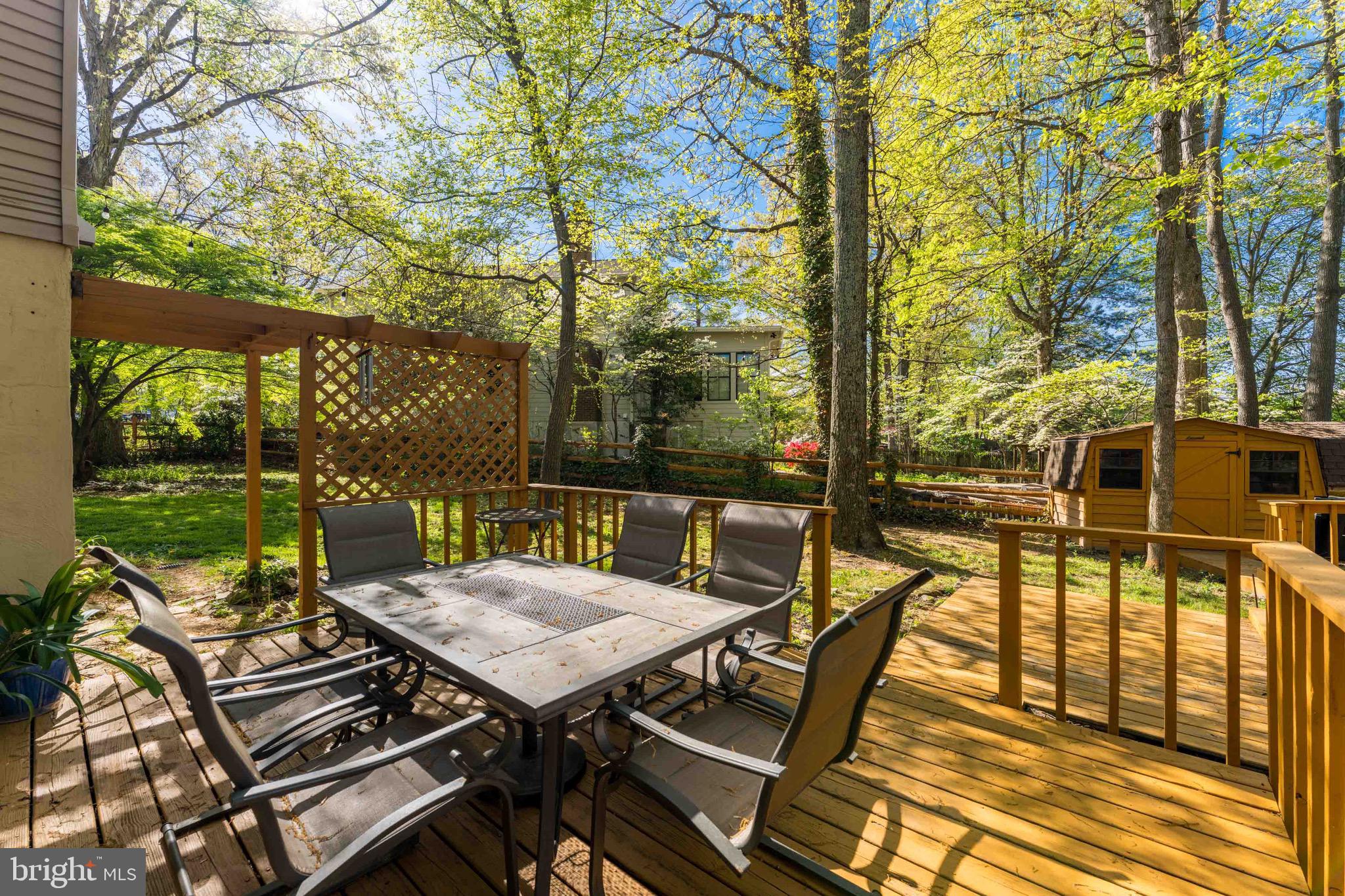 FOX MILL ESTATES - Residential