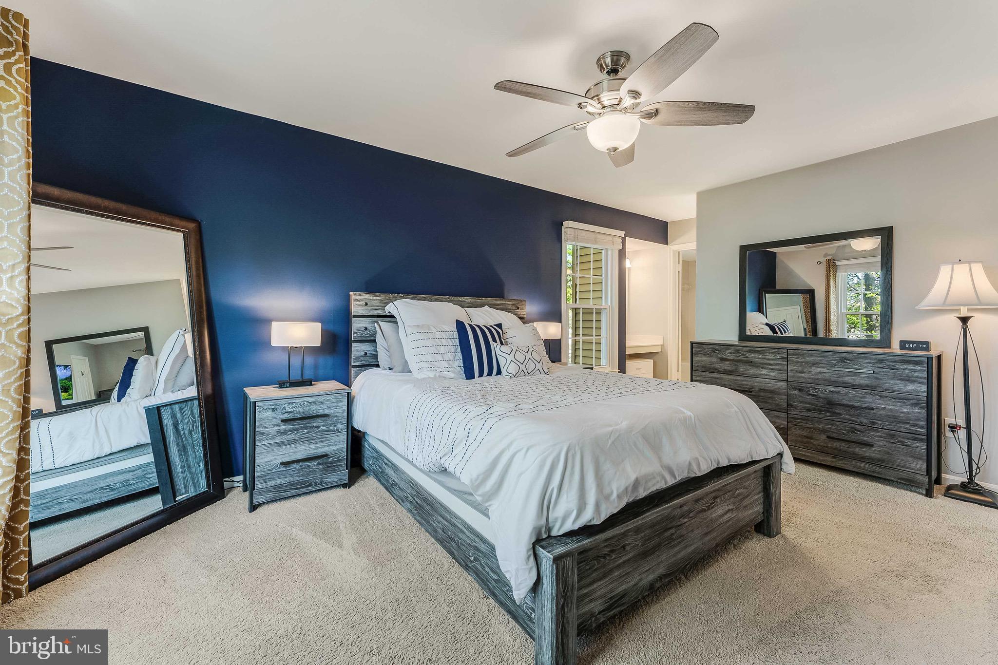 FOX MILL ESTATES - Residential