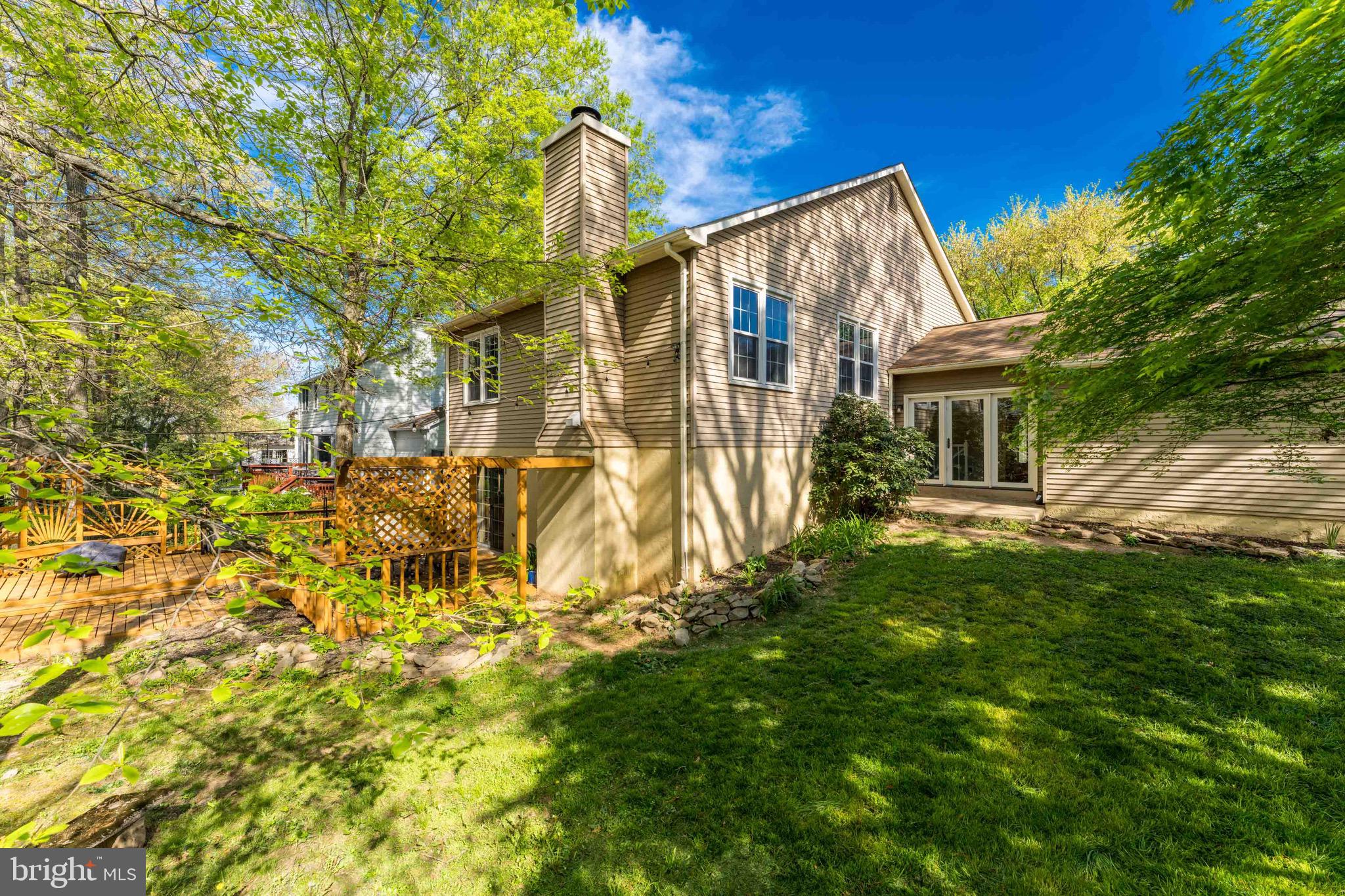 FOX MILL ESTATES - Residential