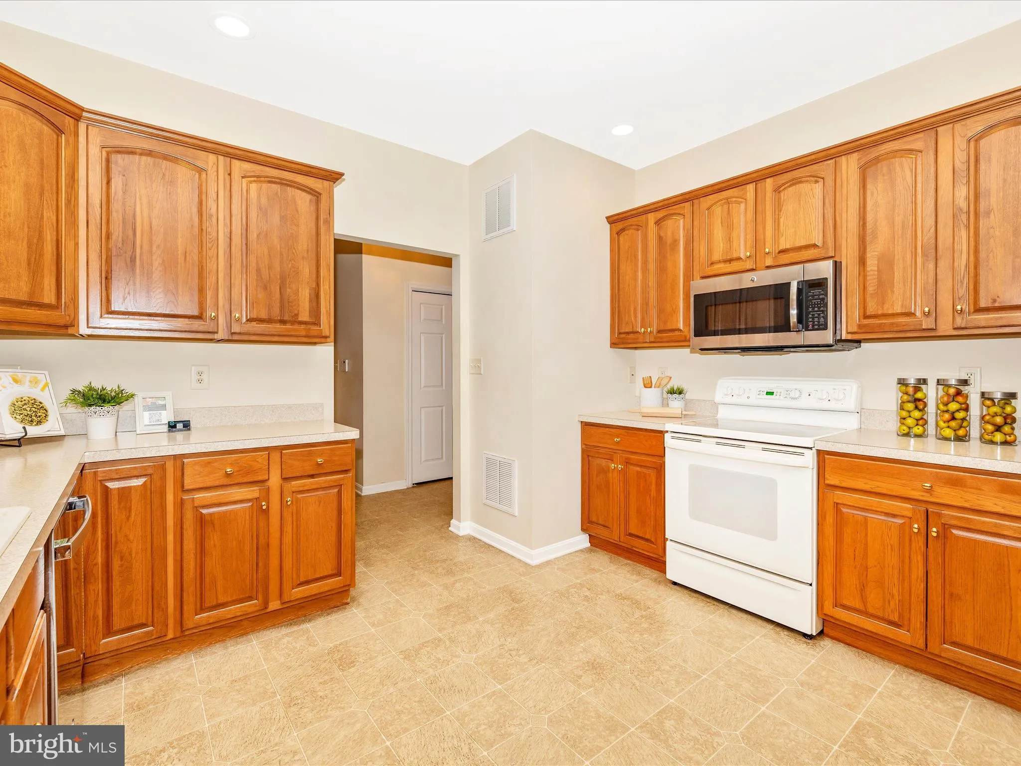 Hagerstown, Maryland 21742, United States, 2 Bedrooms Bedrooms, ,2 BathroomsBathrooms,Residential,Active,111554