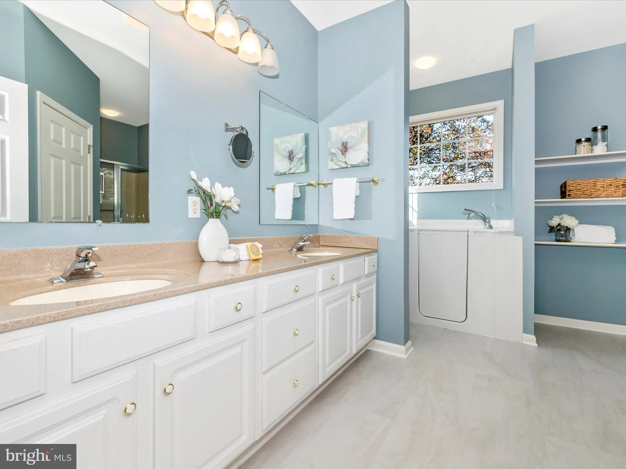 Hagerstown, Maryland 21742, United States, 2 Bedrooms Bedrooms, ,2 BathroomsBathrooms,Residential,Active,111554